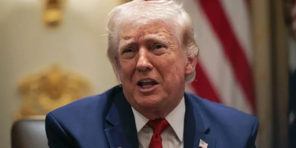 Presidente americano afirmou que a medida foi um pedido do primeiro-ministro do Paquistão, Shehbaz Sharif, e do marechal Asim Munir