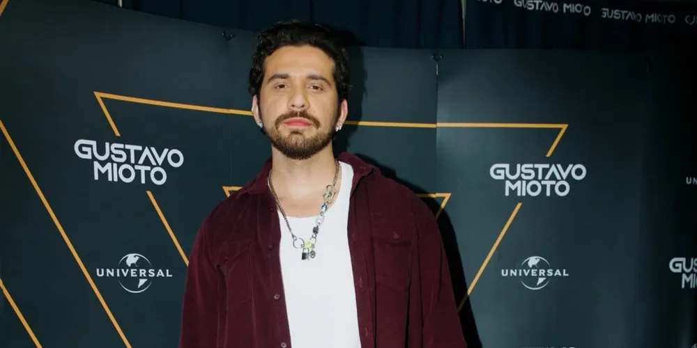 Gustavo Mioto será a atração no primeiro dia de festa