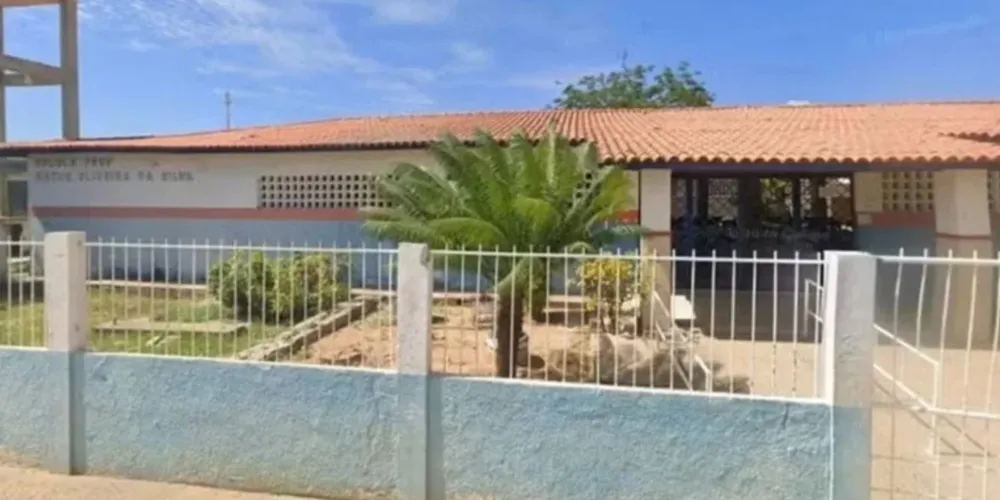 O caso aconteceu no Colégio Estadual Artur Oliveira, em Juazeiro, na Bahia