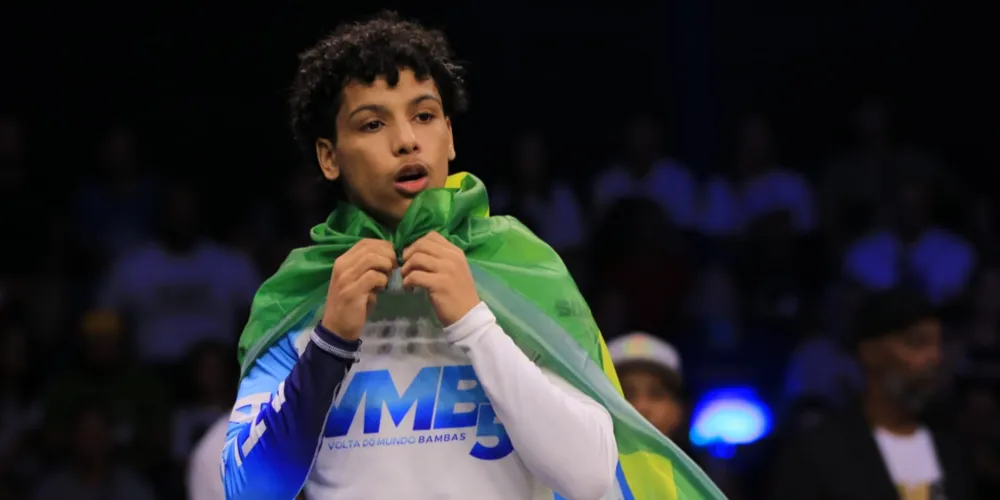 Kauê Eduardo Caldeira Alves acumula 15 lutas e 15 vitórias na carreira