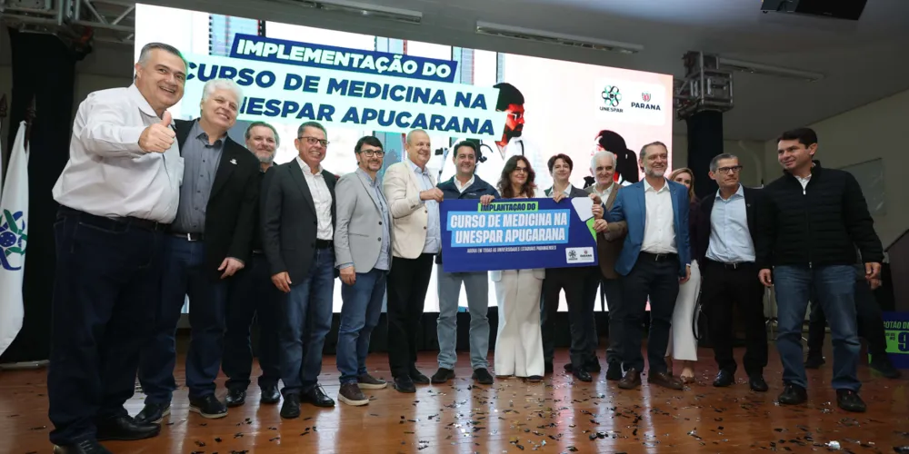 Autoridades de todo o Estado estiveram reunidas nesta sexta-feira (08) em Apucarana