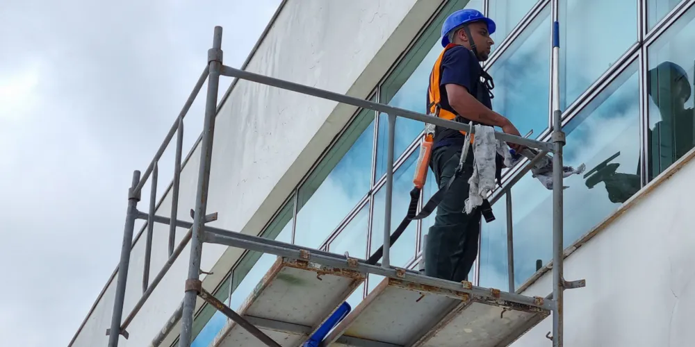 Principal destaque foi o setor de serviços, que atingiu saldo positivo de 655 postos de trabalho