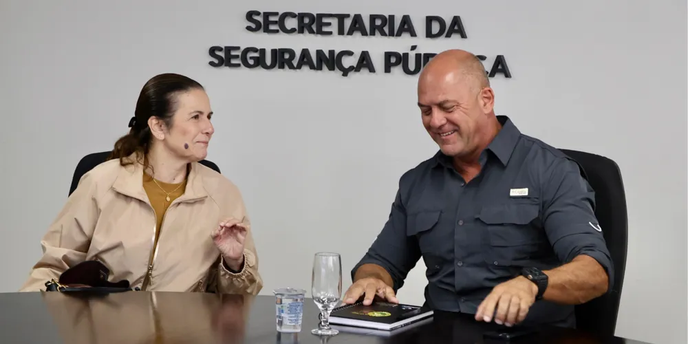 Rita Araújo e Coronel Hudson debateram ações de segurança para o município