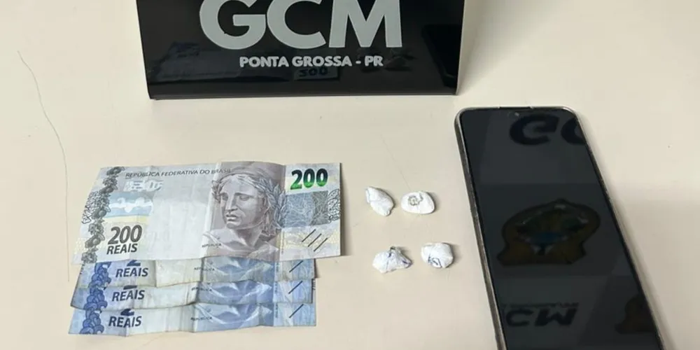 Os materiais foram apreendidos