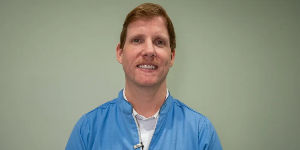 Dr. Eduardo Augusto Pianowisk - Especialista em implantes dentários