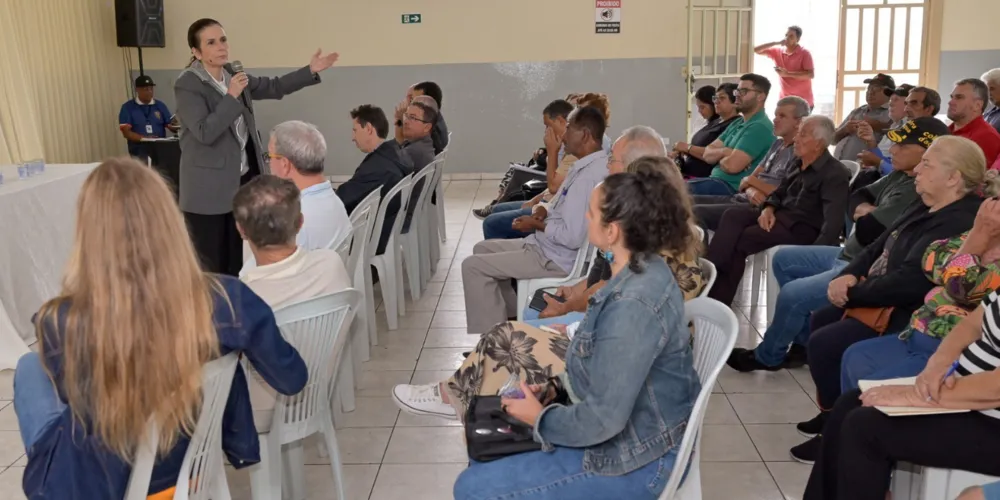 Das 35 associações, 26 tiveram representantes