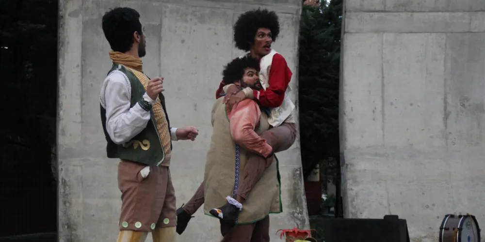 Apresentação acontece no Complexo Turístico da Orla do Rio Tibagi