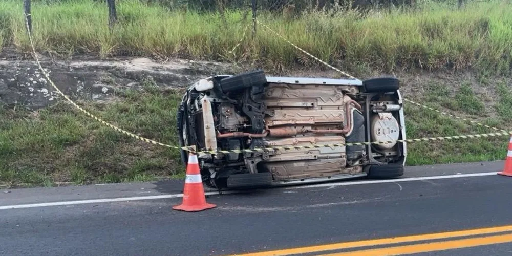 O condutor, de 27 anos, não resistiu aos ferimentos e entrou em óbito ainda no local