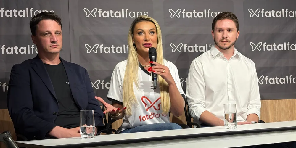 Coletiva de imprensa de Andressa Urach