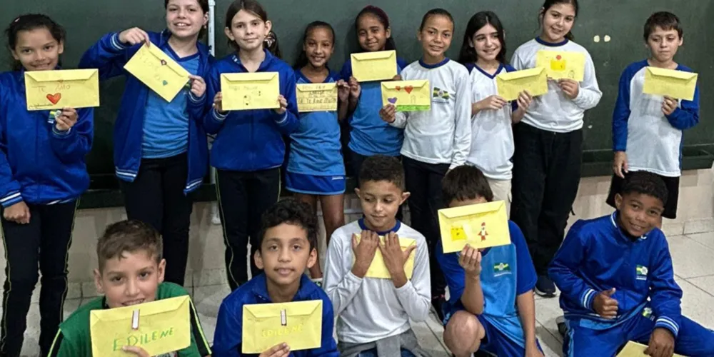 Estudantes puderam colocar seus sentimentos no papel