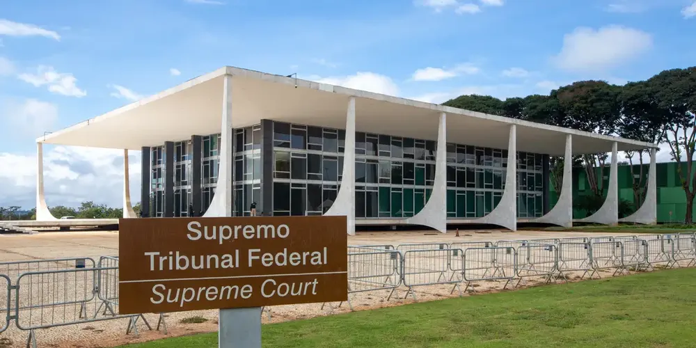 Após receber o recurso, que está em segredo de Justiça, o gabinete de Dino determinou a intimação das partes envolvidas no processo para se manifestarem no prazo de 15 dias