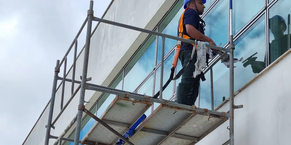 Principal destaque foi o setor de serviços, que atingiu saldo positivo de 655 postos de trabalho