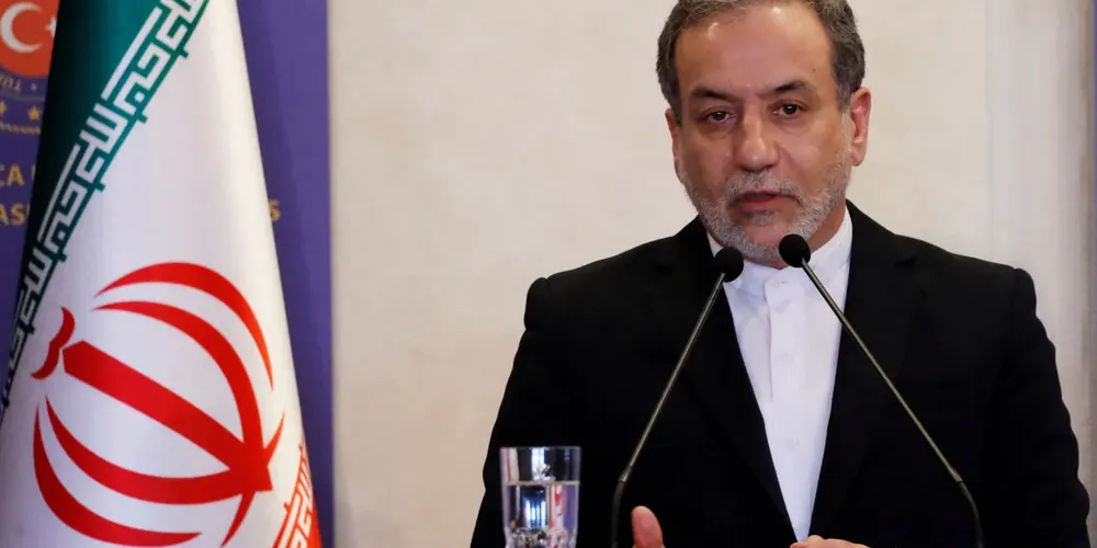 Chanceler iraniano Abbas Araqchi em Istambul