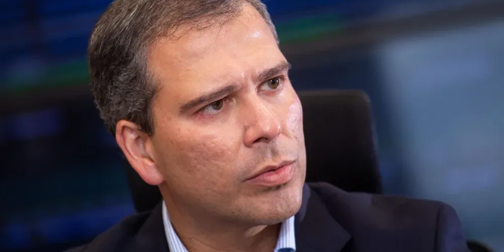 Paulo Henrique quer fechar o acordo antes do dono do Master, Daniel Vorcaro