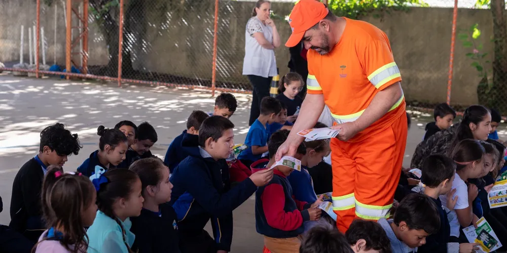 A proposta é estimular, desde cedo, a construção de hábitos sustentáveis e o senso de responsabilidade coletiva
