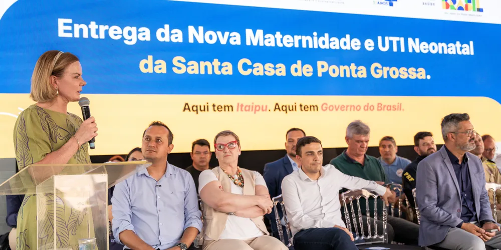 Ministra cumpriu agendas em PG nessa sexta-feira (20)