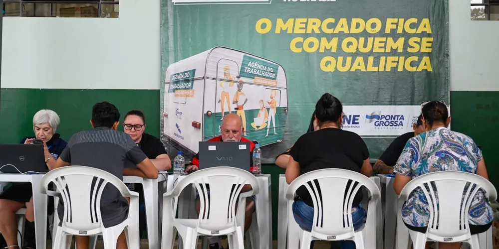 A iniciativa faz parte da estratégia de descentralização dos serviços da Agência do Trabalhador, aproximando o atendimento da população