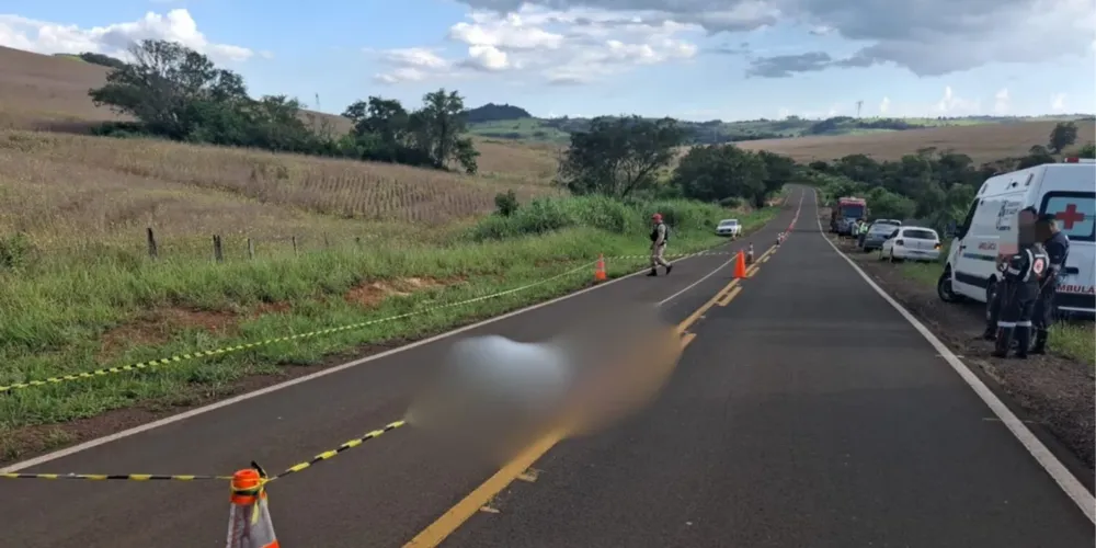 Corpo do motorista foi recolhido pela Polícia Científica de Ivaiporã