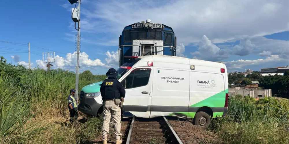 Veículo da saúde pertencia ao município de São Pedro do Ivaí
