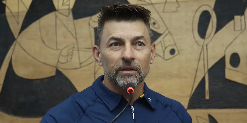 Eros Spartalis, diretor da Associação Paranaense de Equoterapia e Inclusão Equestre (APEIE)