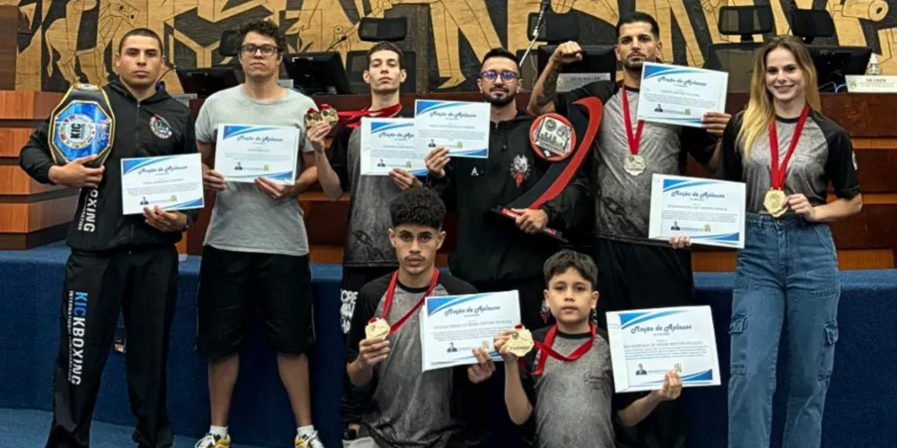 A equipe Scremin Thai recebeu uma Moção de Aplausos da Câmara de Vereadores de Ponta Grossa