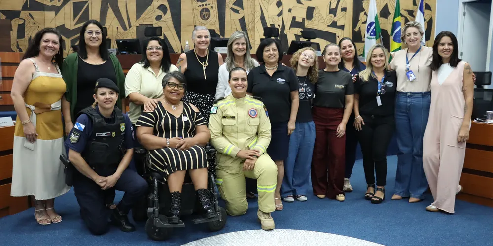 A Câmara Municipal de Ponta Grossa realizou um evento especial em comemoração ao Mês da Mulher no início deste mês de março