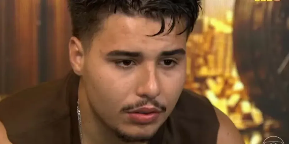 O juiz afastou a tese da defesa de que o ex-BBB seria uma parte vulnerável na relação com a emissora