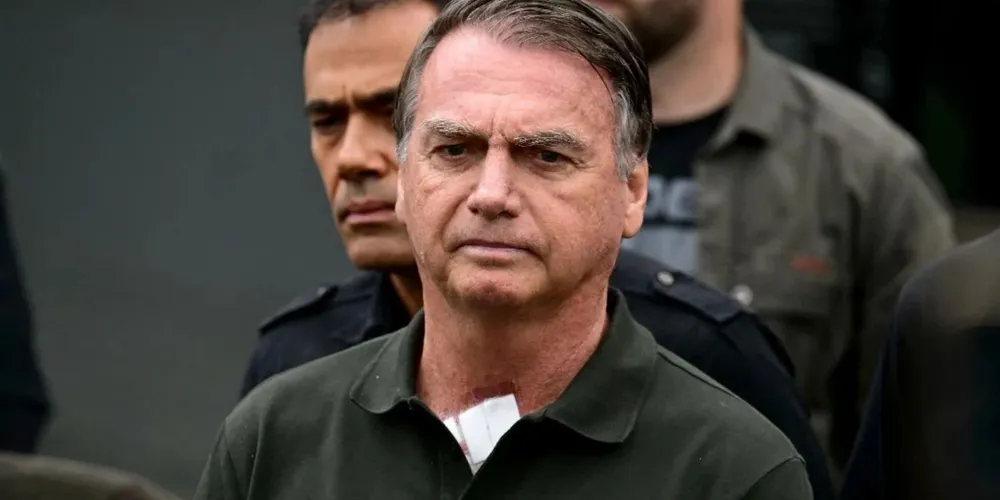 Jair Bolsonaro (PL) recebeu alta hospitalar nesta sexta