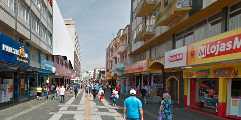 As vias são consideradas importantes para a cidade por concentrarem grande fluxo de pessoas e diversas atividades comerciais