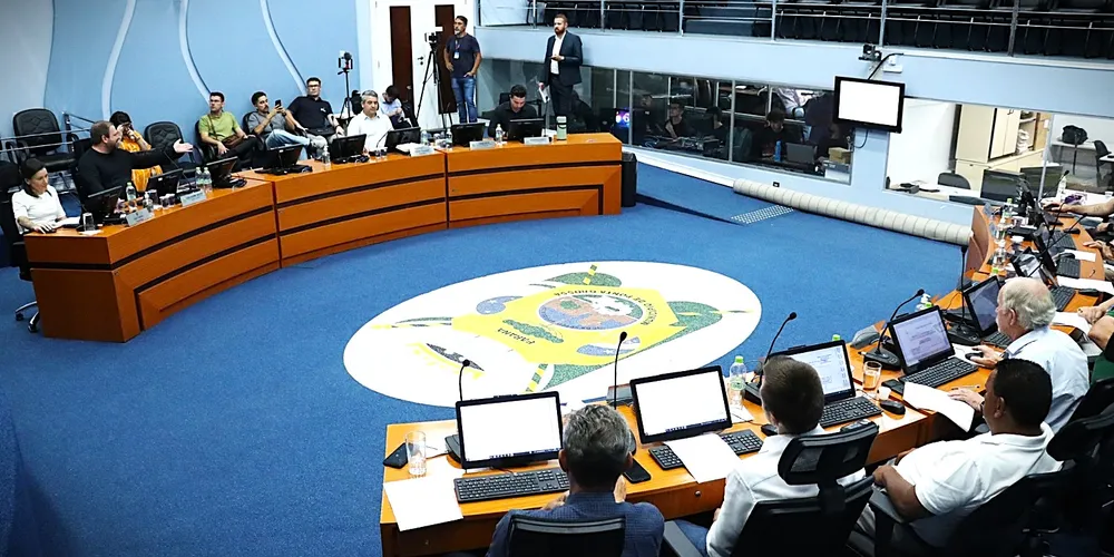 Vereadores definiram a criação da CPI nesta segunda-feira (13)