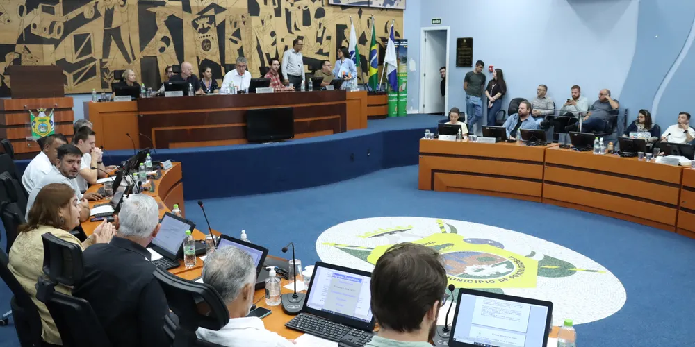 Os vereadores de Ponta Grossa aprovaram o projeto na sessão dessa segunda-feira (6)