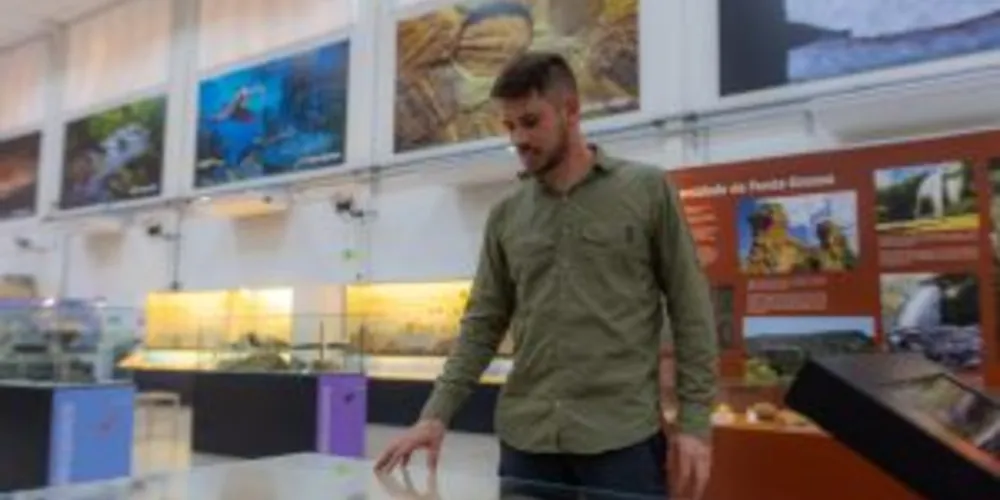 Co-fundador, a relação de Christopher com o MCN vem muito antes da consolidação do espaço