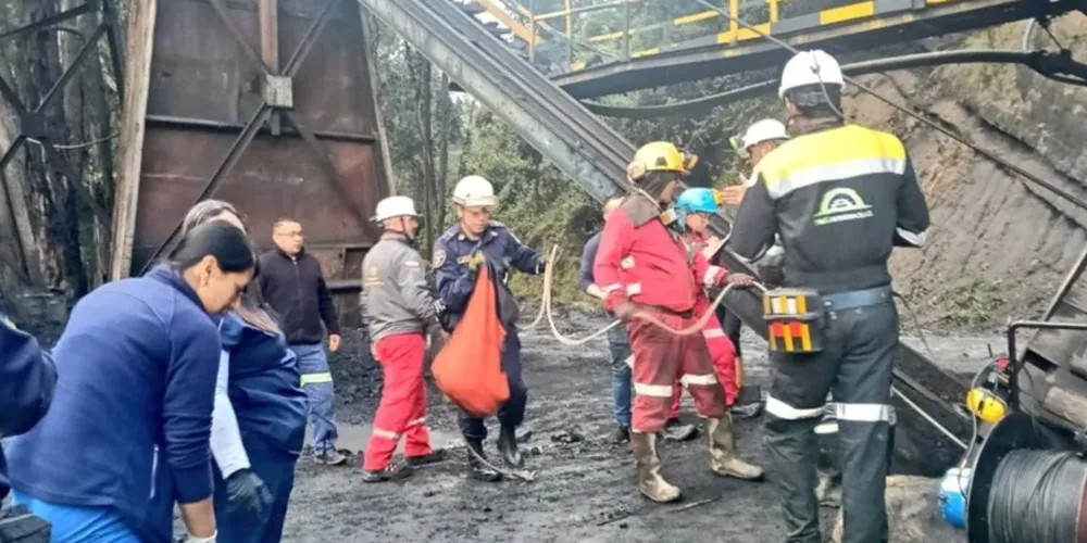 Informações preliminares indicam que a explosão teria sido provocada pelo acúmulo de gases na mina La Ciscuda
