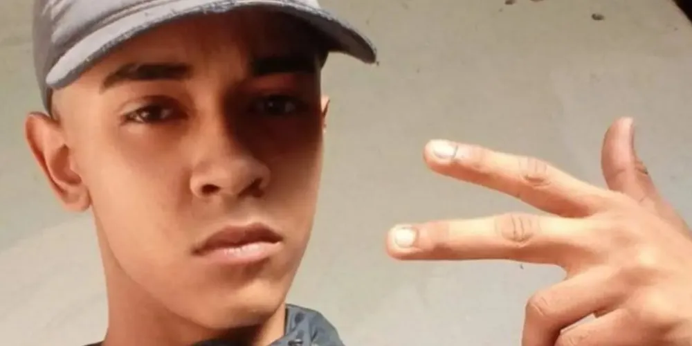 Cristian de Lima Muniz foi morto durante a comemoração de seus 17 anos