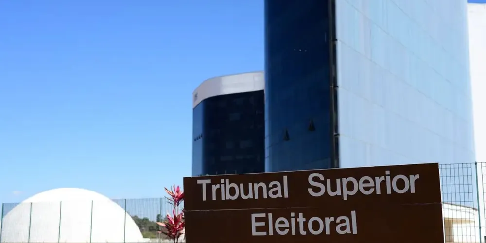 A exigência é definida pelo Tribunal Superior Eleitoral (TSE)