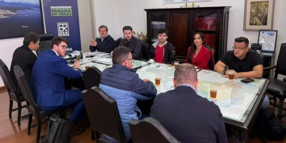 Estiveram reunidos os técnicos da concessionária Motiva Paraná, do DER/PR, integrantes da Prefeitura de Ponta Grossa e da Acipg, entre outras entidades