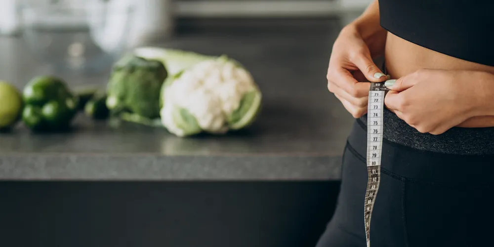 A nutrologia surge como uma especialidade médica dedicada à avaliação e ao manejo clínico dos aspectos metabólicos e nutricionais da saúde