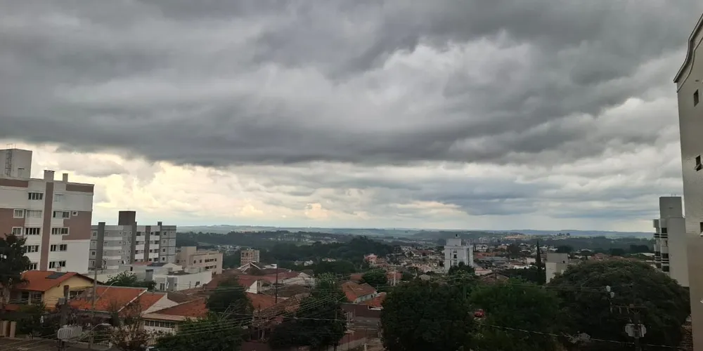 Previsão do tempo indica 10.5 milímetros de precipitação acumulada na cidade