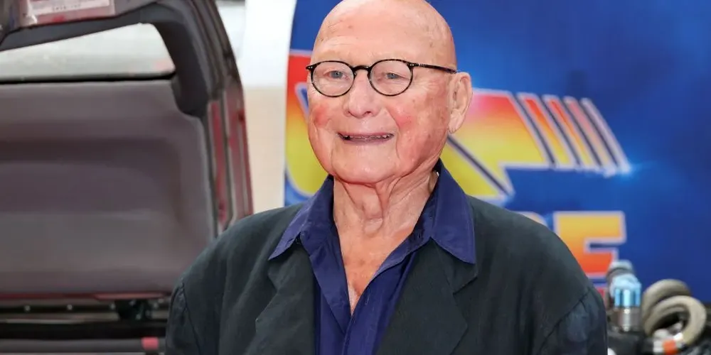 James Tolkan durante musical de "De Volta Para o Futuro", em NY (2023