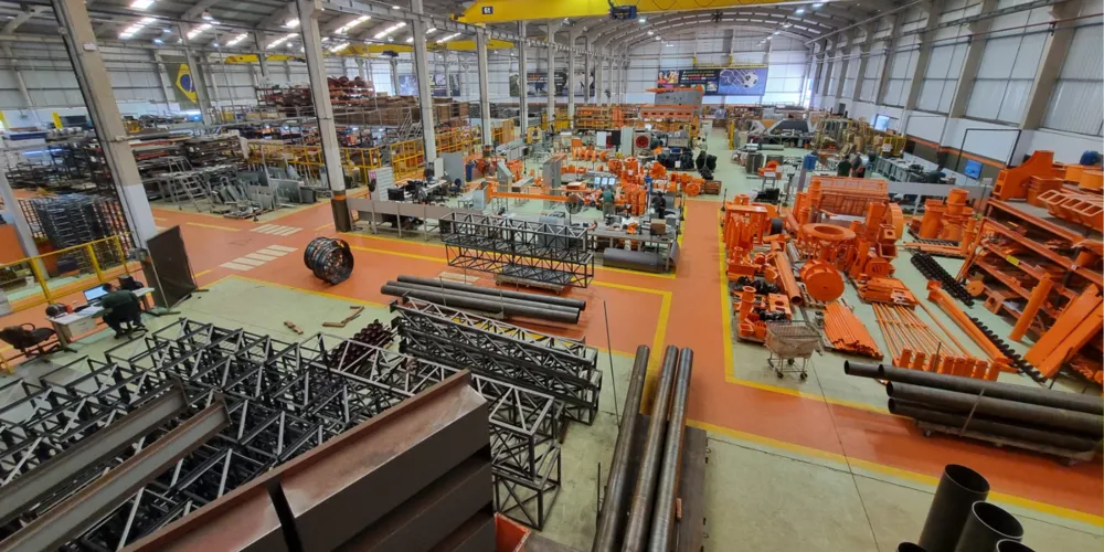 Sede da Granfinale, uma das indústrias do Grupo Calpar, fica localizada às margens da PR-151, em Castro