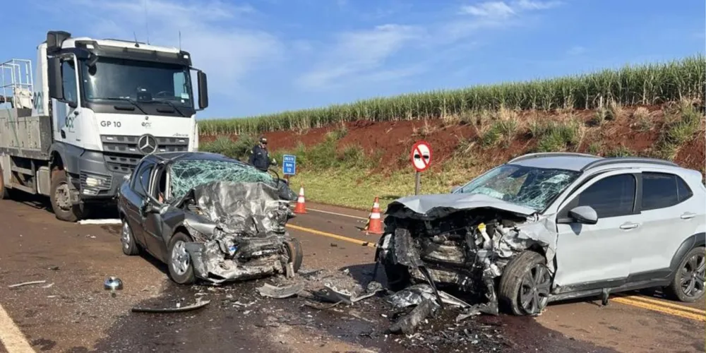 Acidente ocorreu na madrugada desse domingo (22)