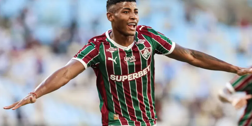 om sete pontos, ao fim do jogo, o Furacão ocupa a 10ª colocação