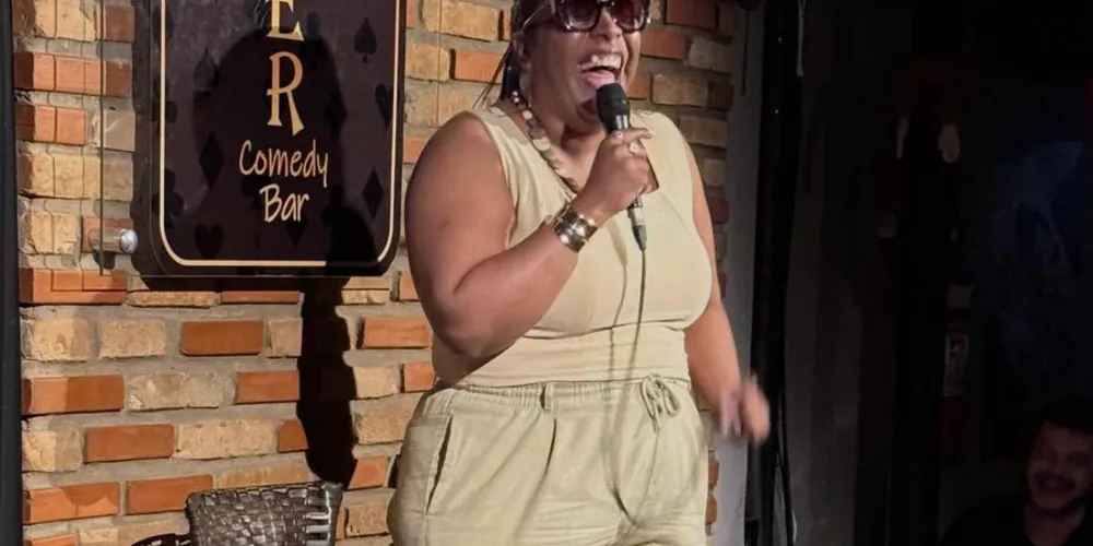 Tatá Mendonça relatou ter sofrido assédio na do dia 19 de setembro de 2024 durante um show de stand-up comedy em Capão Redondo, zona sul de São Paulo