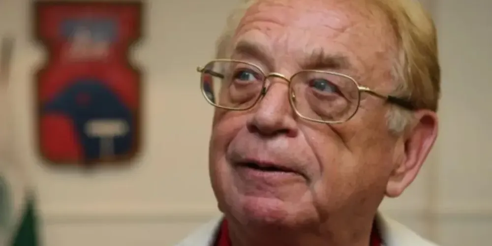 oi em sua gestão também que o Tricolor reformou a Vila Capanema, com o projeto ‘Vila Tá na Hora‘