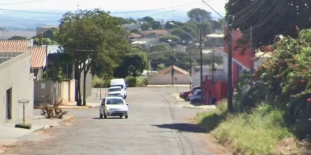 Após o ocorrido, o homem procurou ajuda na casa de um neto, de onde a Polícia Militar foi acionada