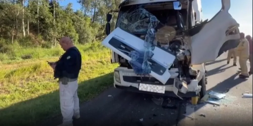 O acidente aconteceu entre os km 194 e 195