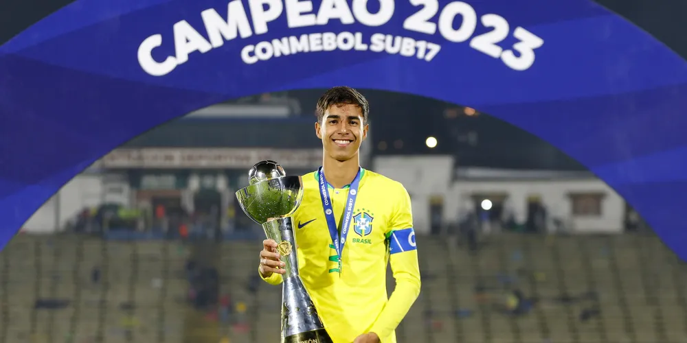 Convocado para a Seleção Brasileira Principal, Vitor Reis foi campeão do Sul-Americano Sub-17 em 2023