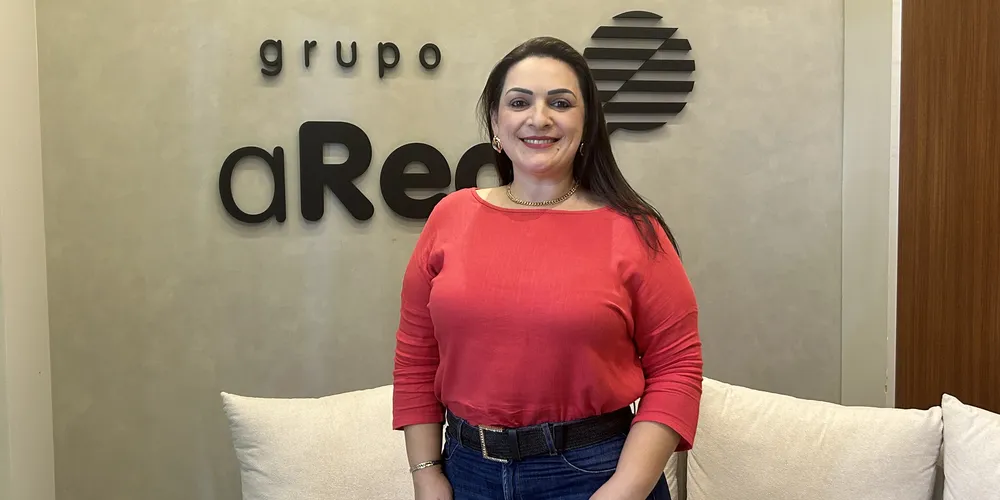 A prefeita de Carambeí, Elisangela Pedroso