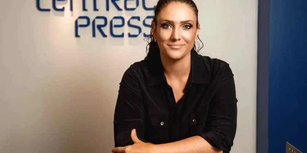 Lorena é jornalista de Curitiba e vive em Londres há cinco anos