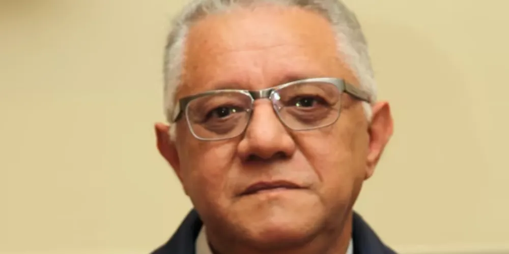 Renomado jornalista Eduardo Gusmão está internado no Hospital Bom Jesus de Ponta Grossa